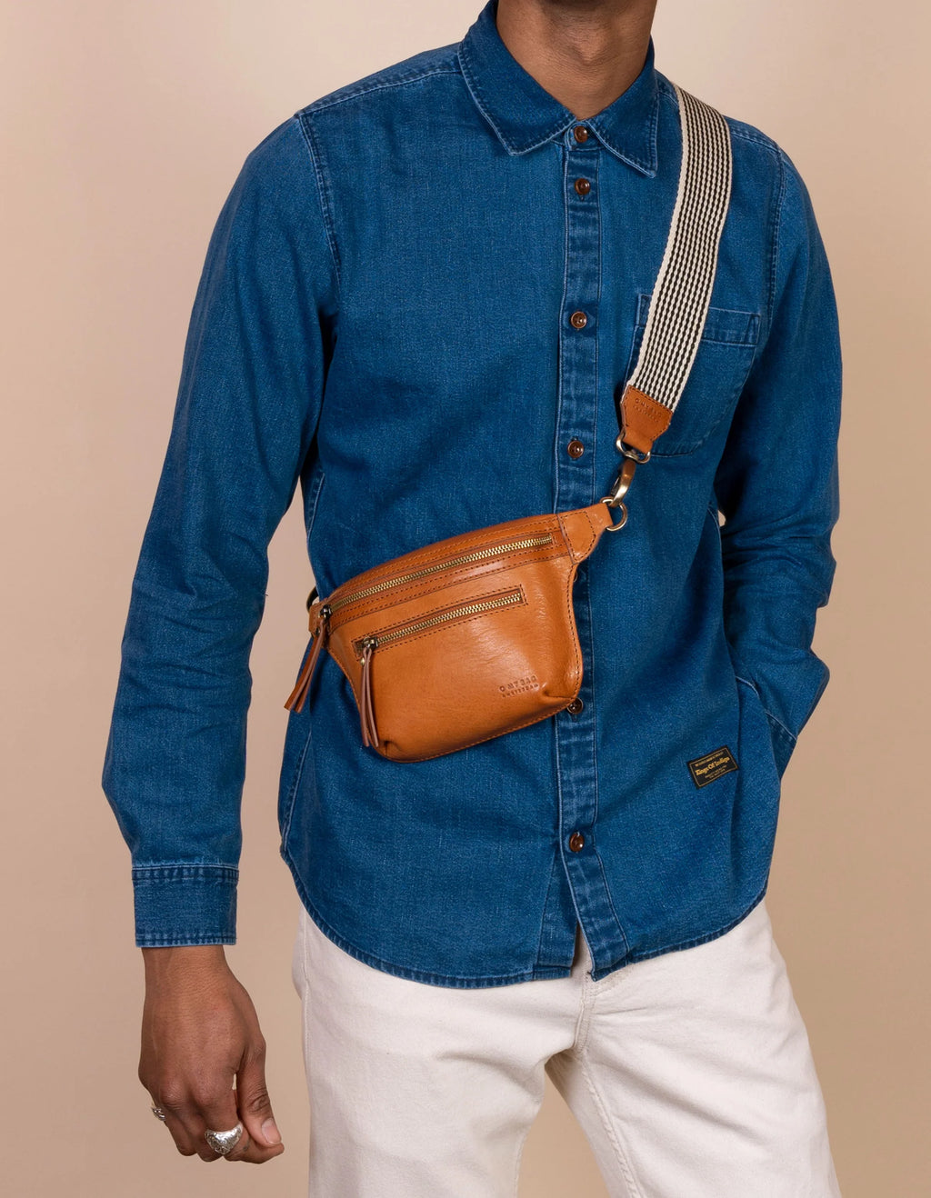 Person wearing Beck's Leather Bum Bag