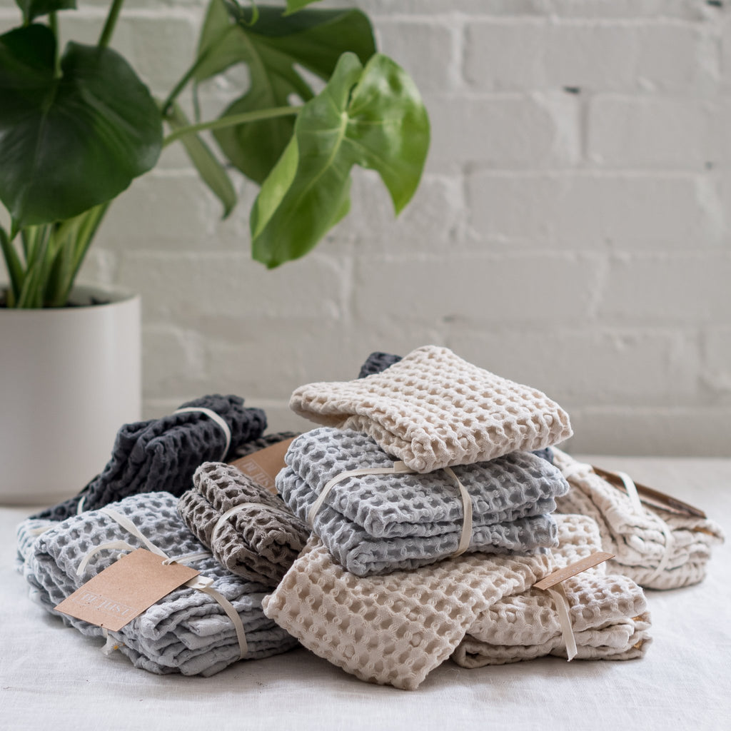 caro wash cloth - caro wash cloth pack of two - blomus - blomus germany -