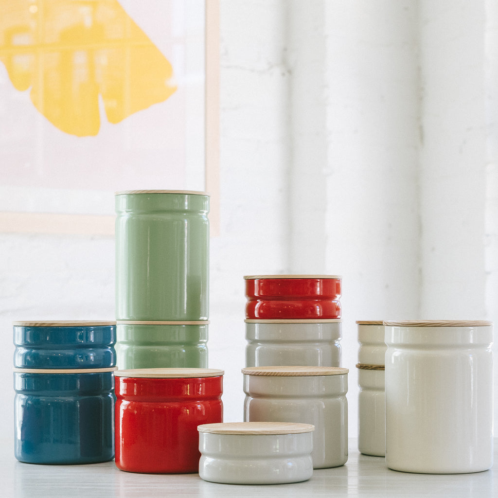 RIESS Dry Food Storage Container, Enamel Porcelain