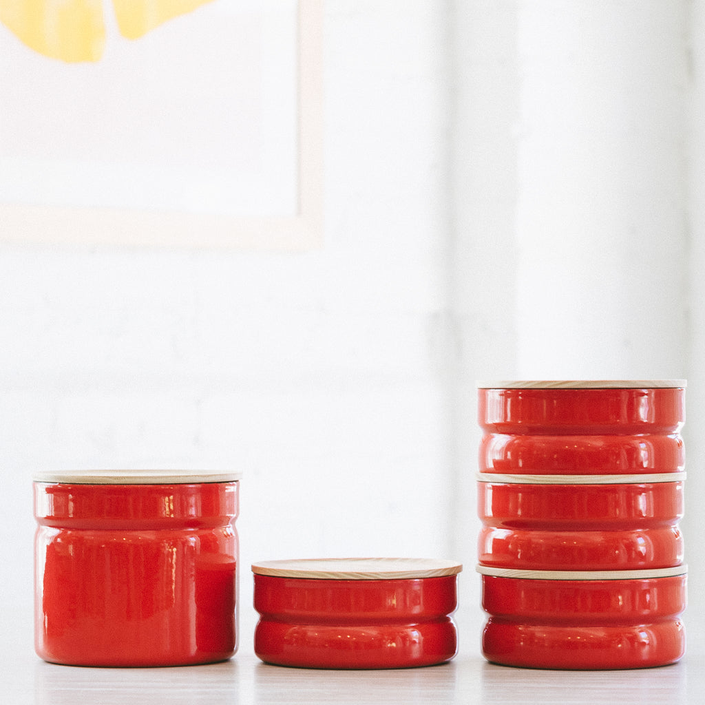 Red RIESS Dry Food Storage Container, Enamel Porcelain