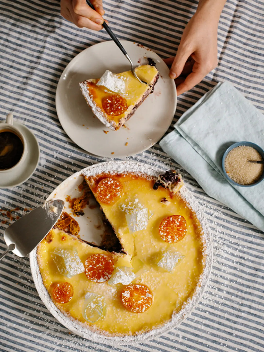 porcelain pie dish