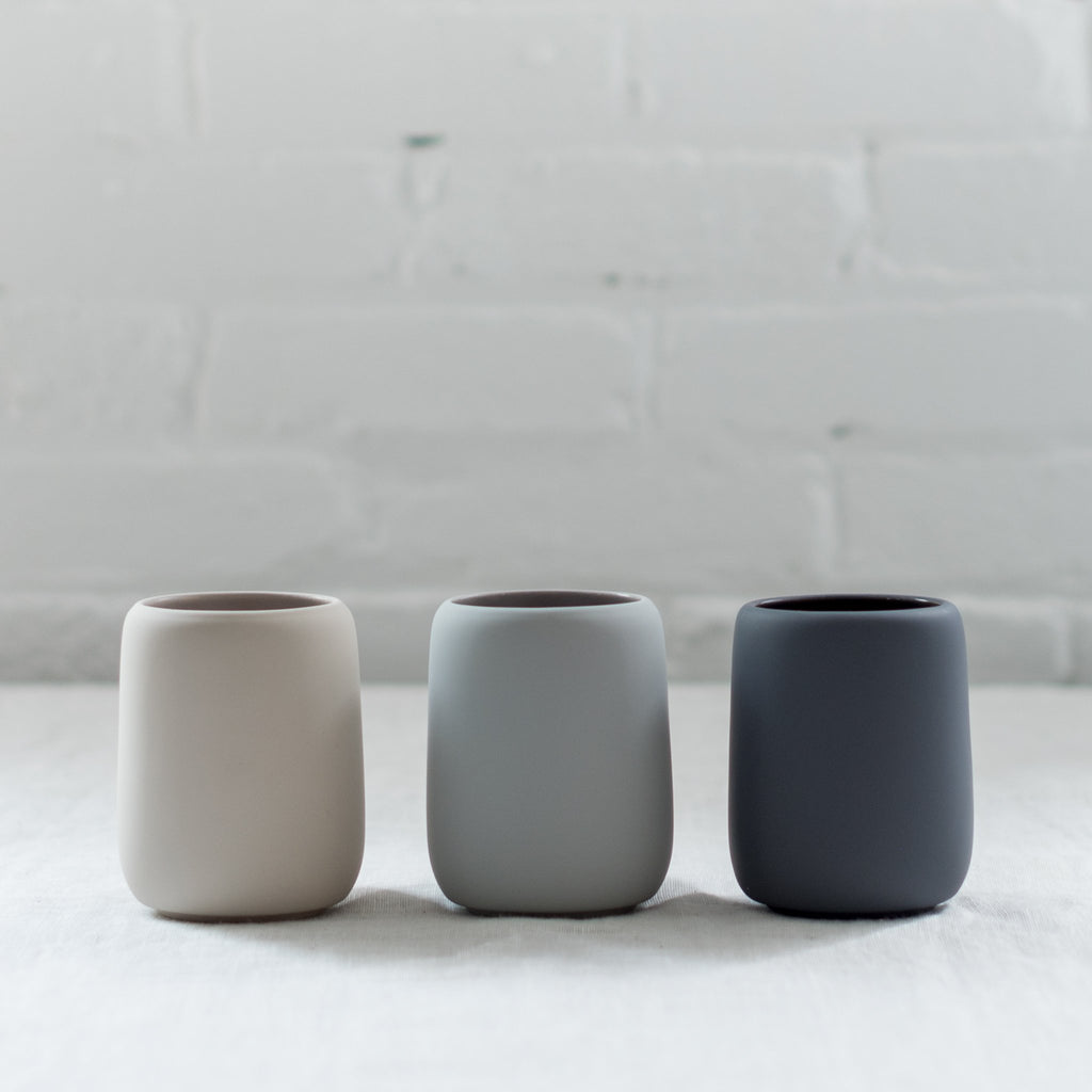 sono tumbler - bathroom tumbler - modern bathroom - redecker - burstenhaus redecker